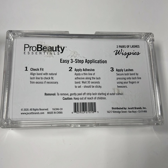 Pro Beauty Essentials Whispies 2 Pair of Lashes in Box - Never Used - Picture 2 of 2
